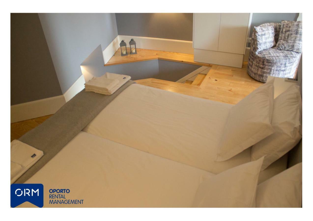 Orm Praca Apartment Порто Екстериор снимка